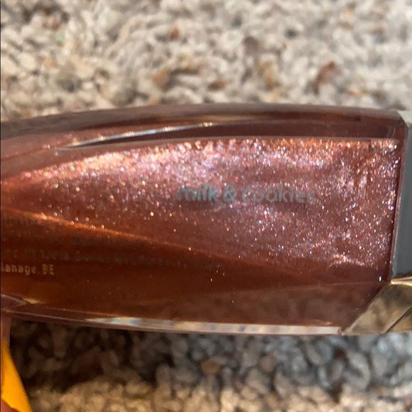 Lip bundle - Picture 3 of 3